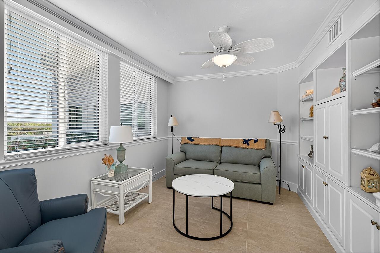 ''''''FOUNTAINS CONDO, TH - Residential