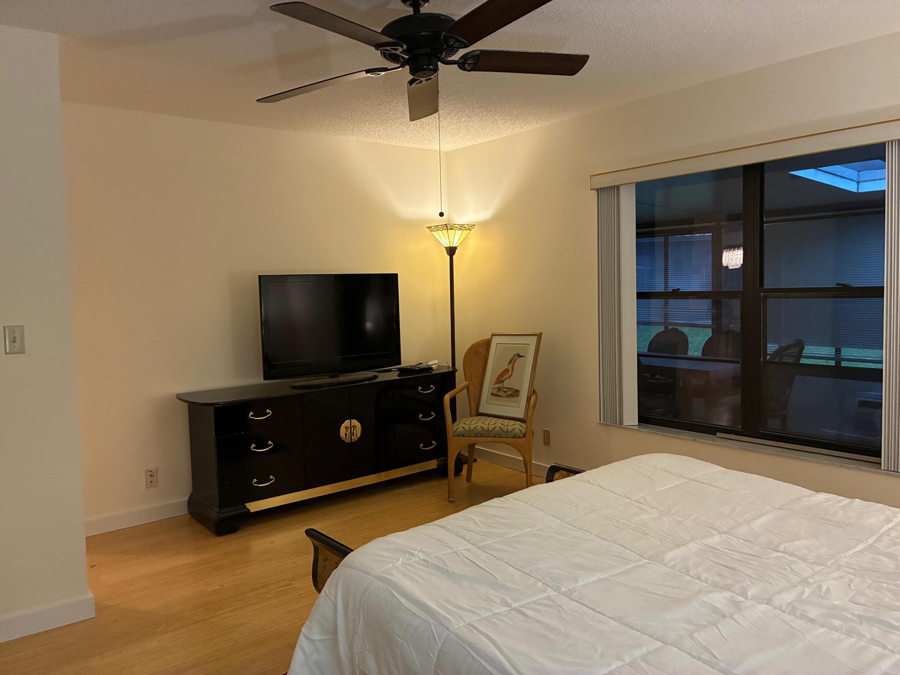 PALM CHASE CONDO - Residential