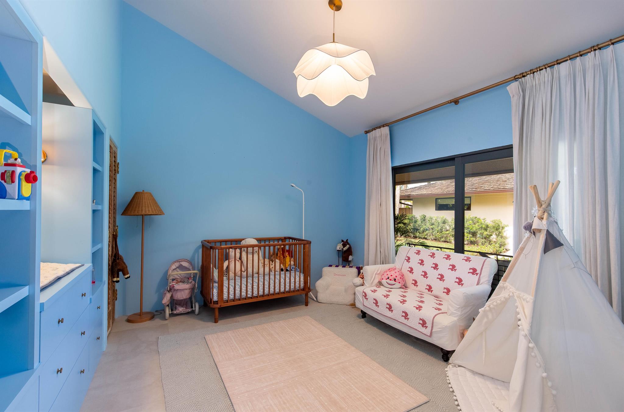 GOLF AND TENNIS VILLAGE P - Residential Lease