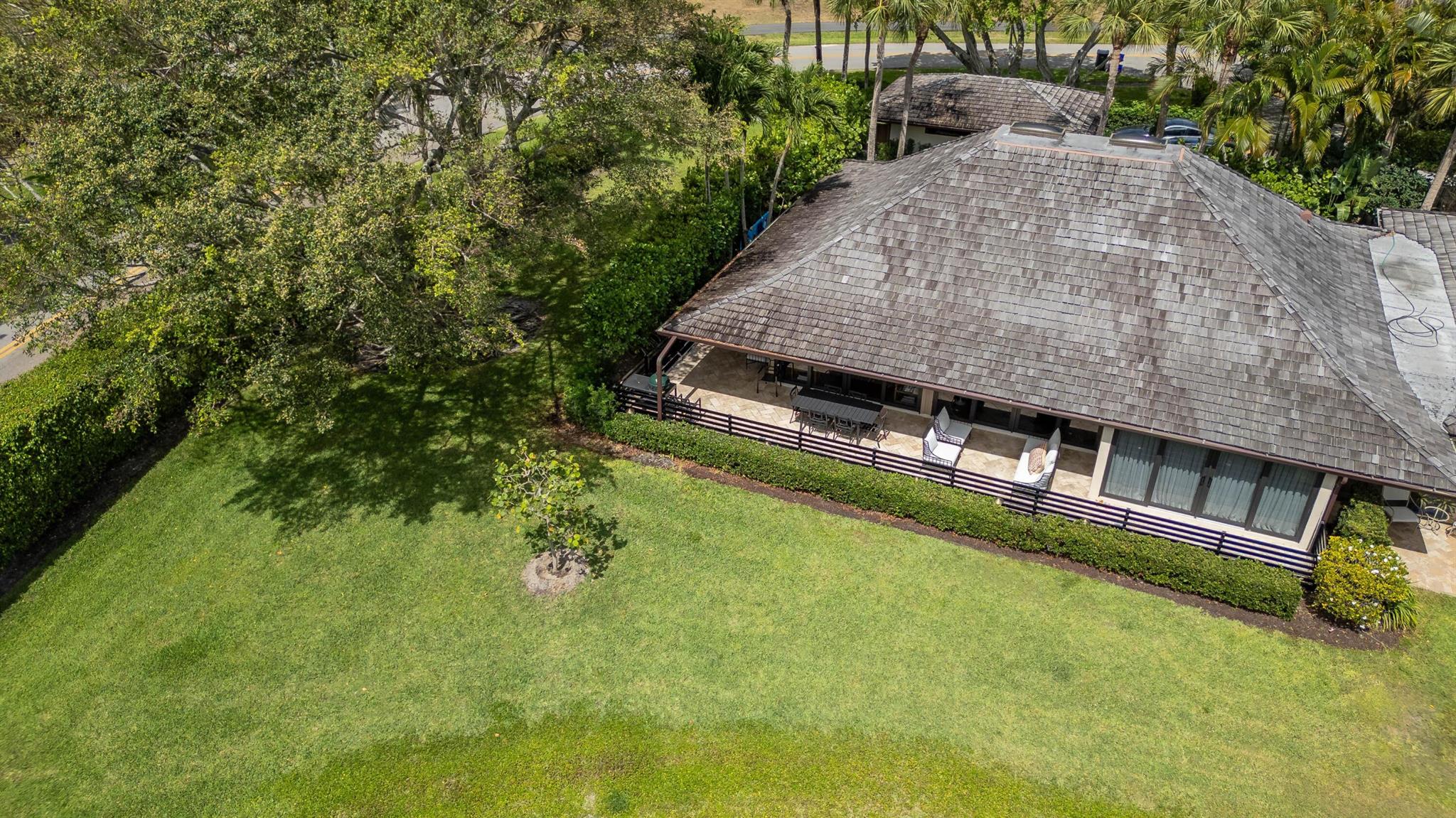 GOLF AND TENNIS VILLAGE P - Residential Lease