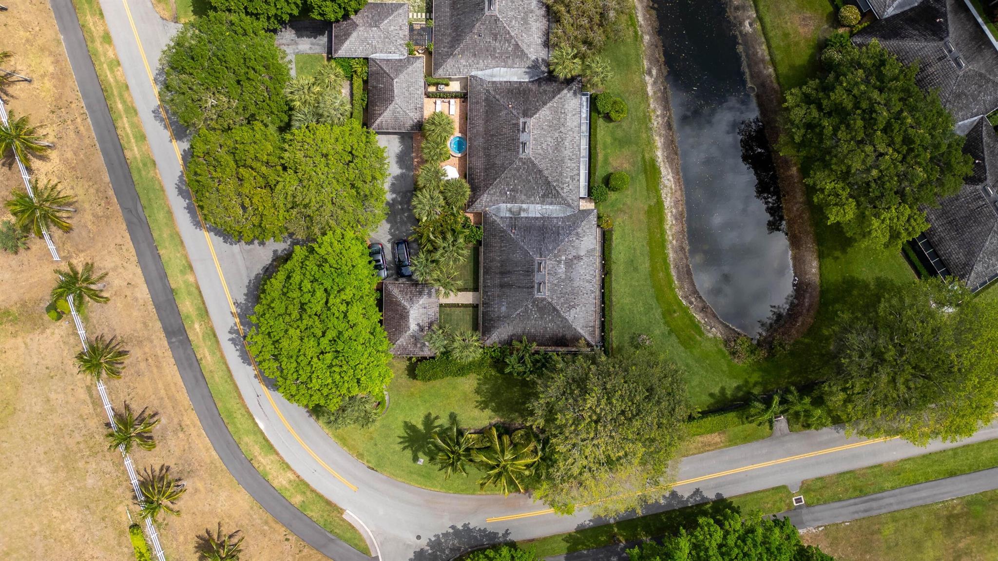 GOLF AND TENNIS VILLAGE P - Residential Lease