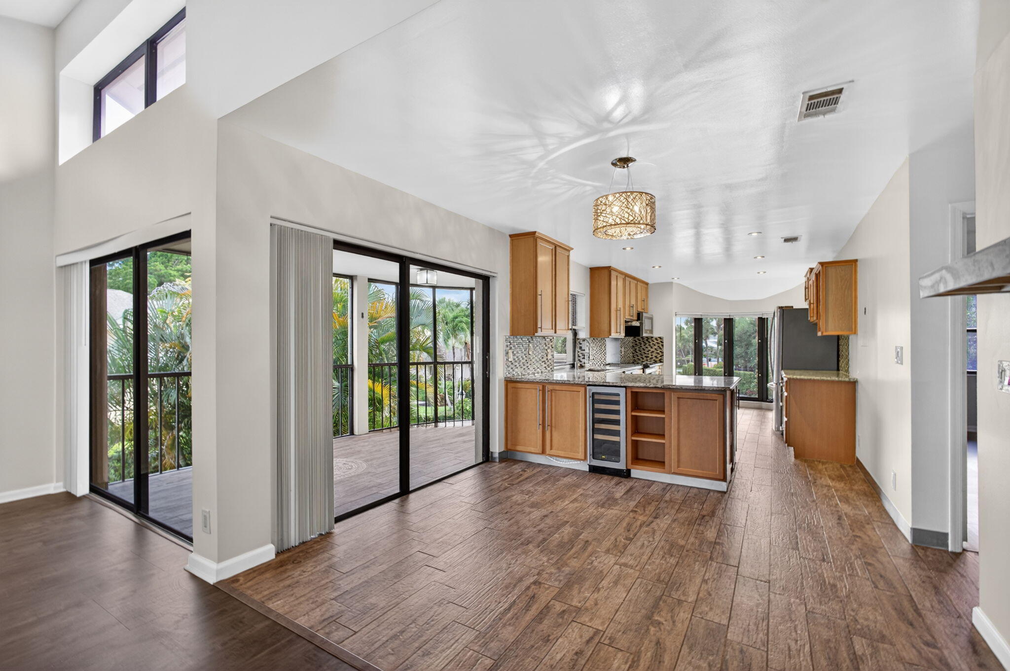WATERBEND AT JONATHANS LANDING CONDO - Residential Lease