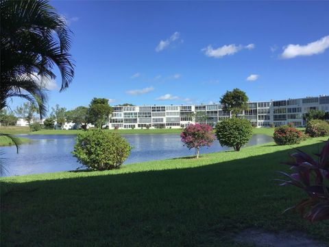A home in Deerfield Beach