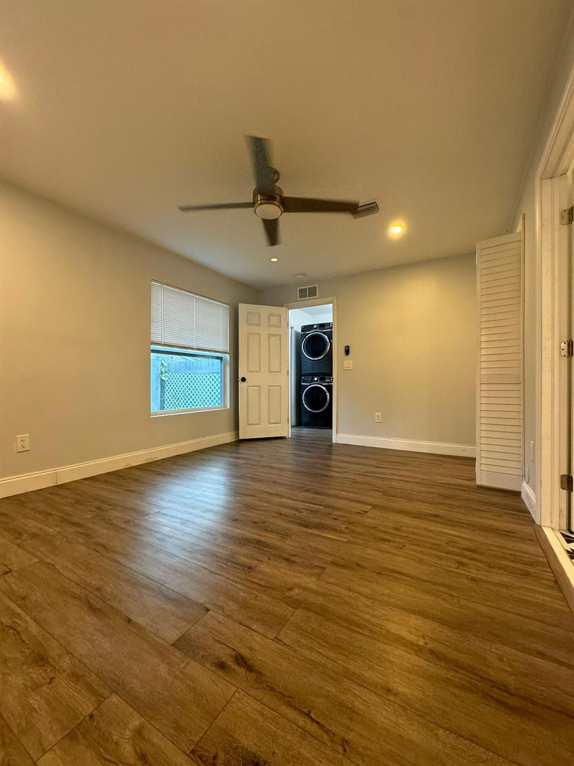 Summertime Isles Second A - Residential Lease