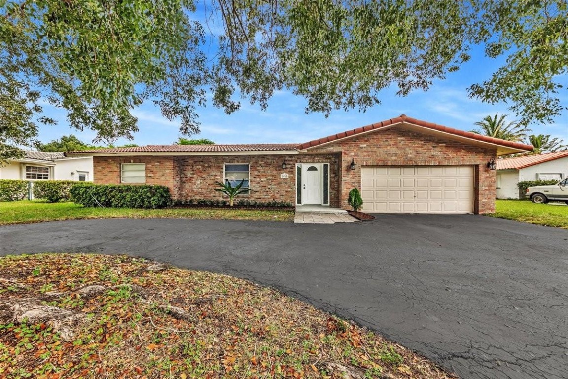 FOREST HILLS 72-47 B - Residential