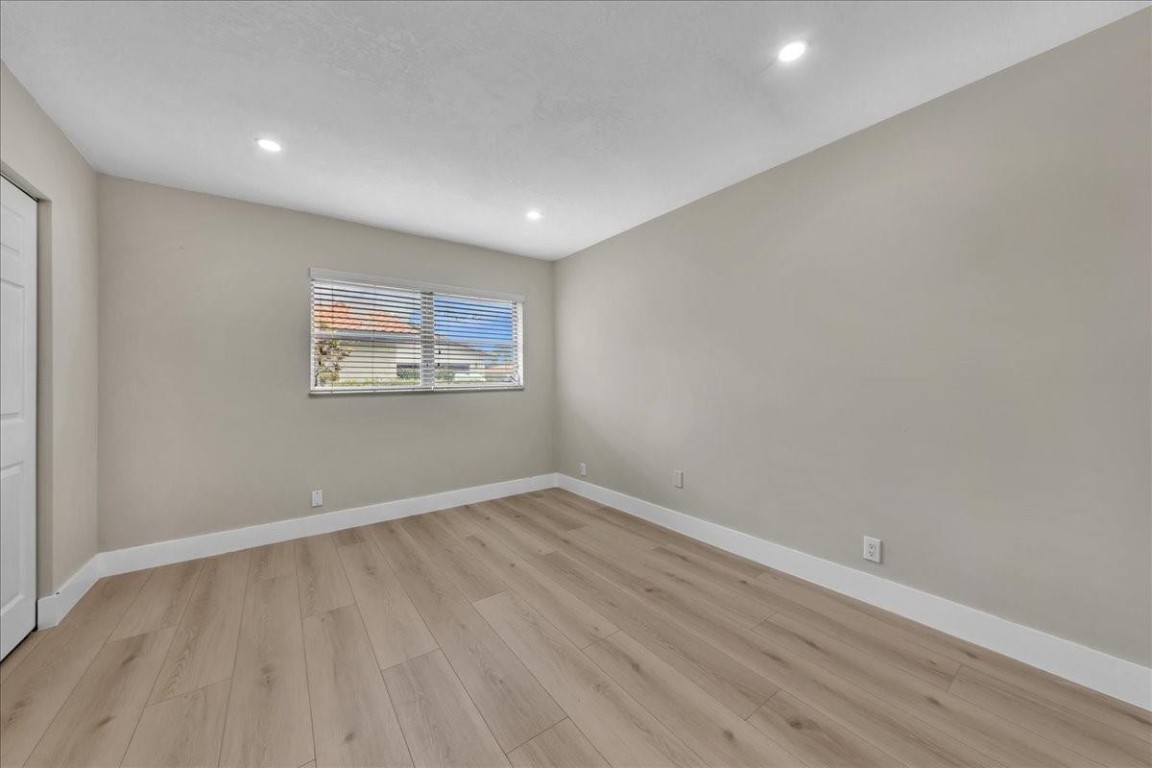 FOREST HILLS 72-47 B - Residential