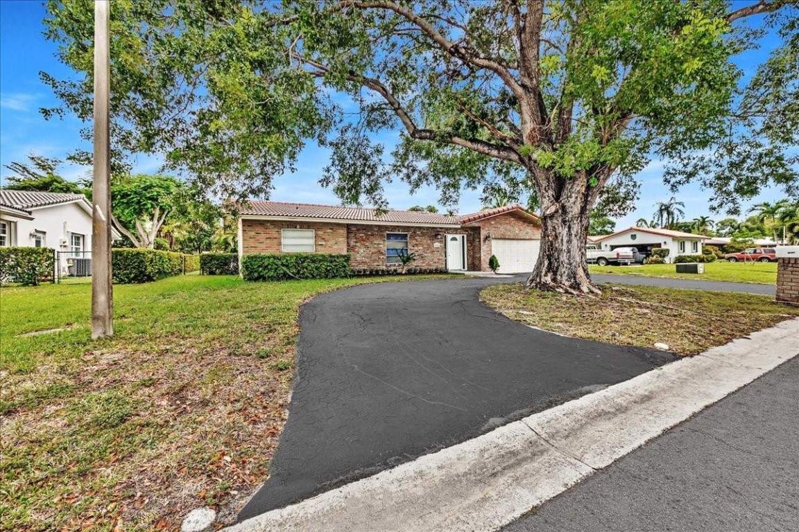 FOREST HILLS 72-47 B - Residential