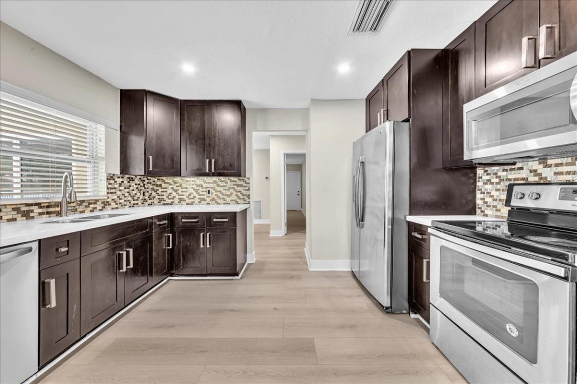 FOREST HILLS 72-47 B - Residential