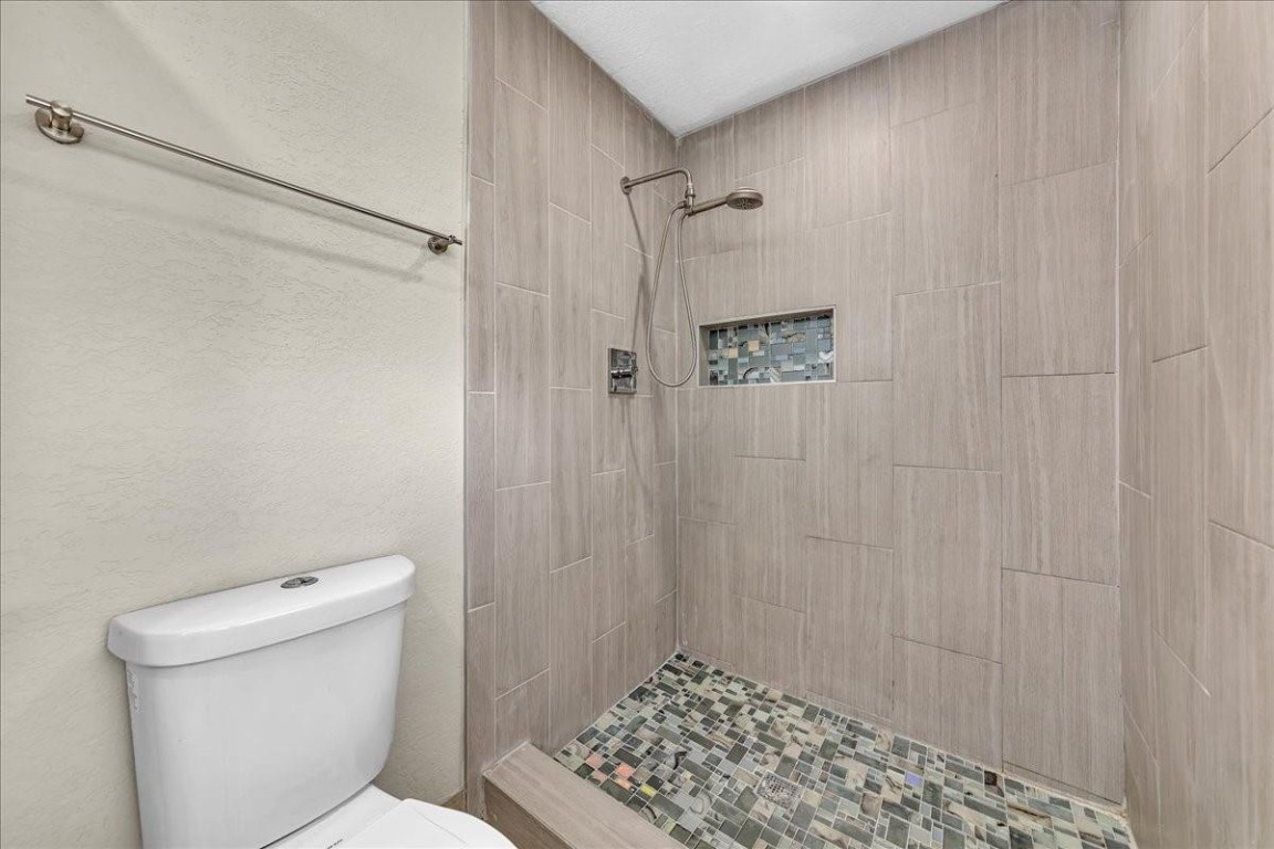 FOREST HILLS 72-47 B - Residential