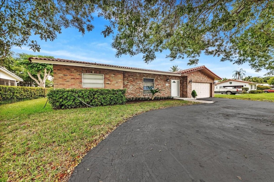 FOREST HILLS 72-47 B - Residential