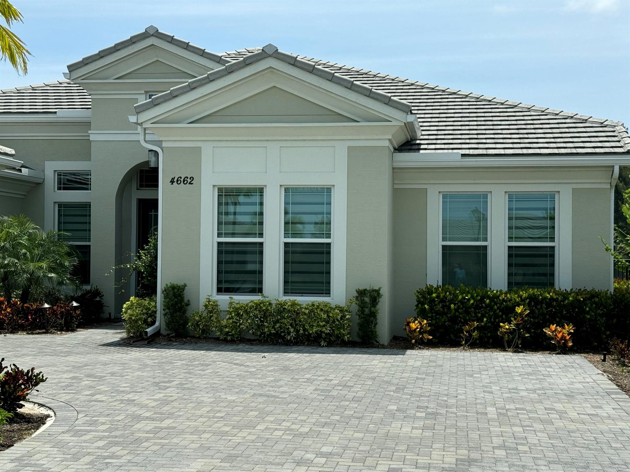 4662 Estates Circle