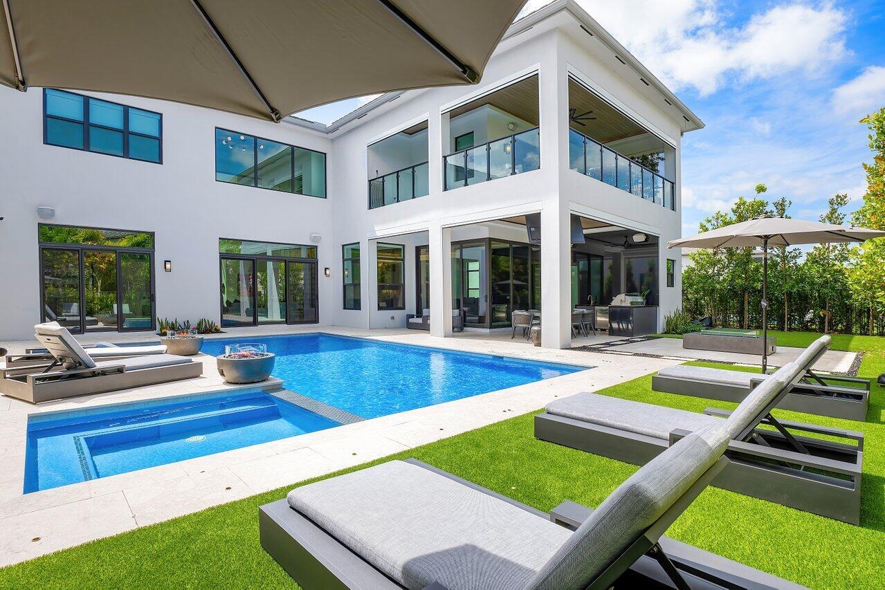 BOCA BRIDGES - Residential