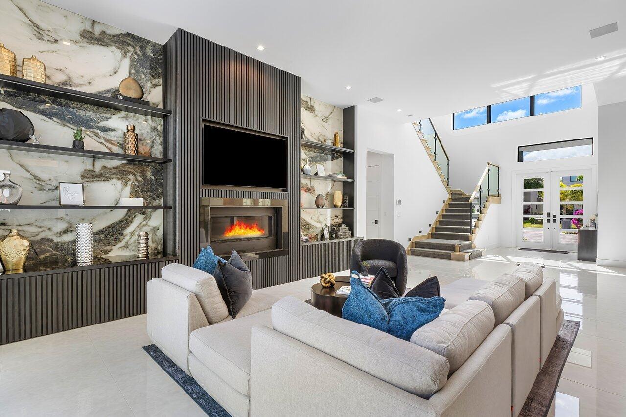 BOCA BRIDGES - Residential