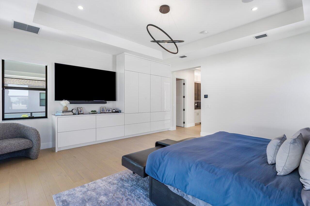 BOCA BRIDGES - Residential