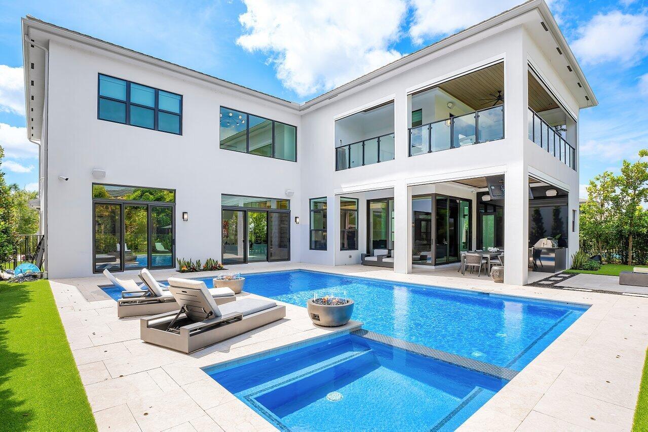 BOCA BRIDGES - Residential