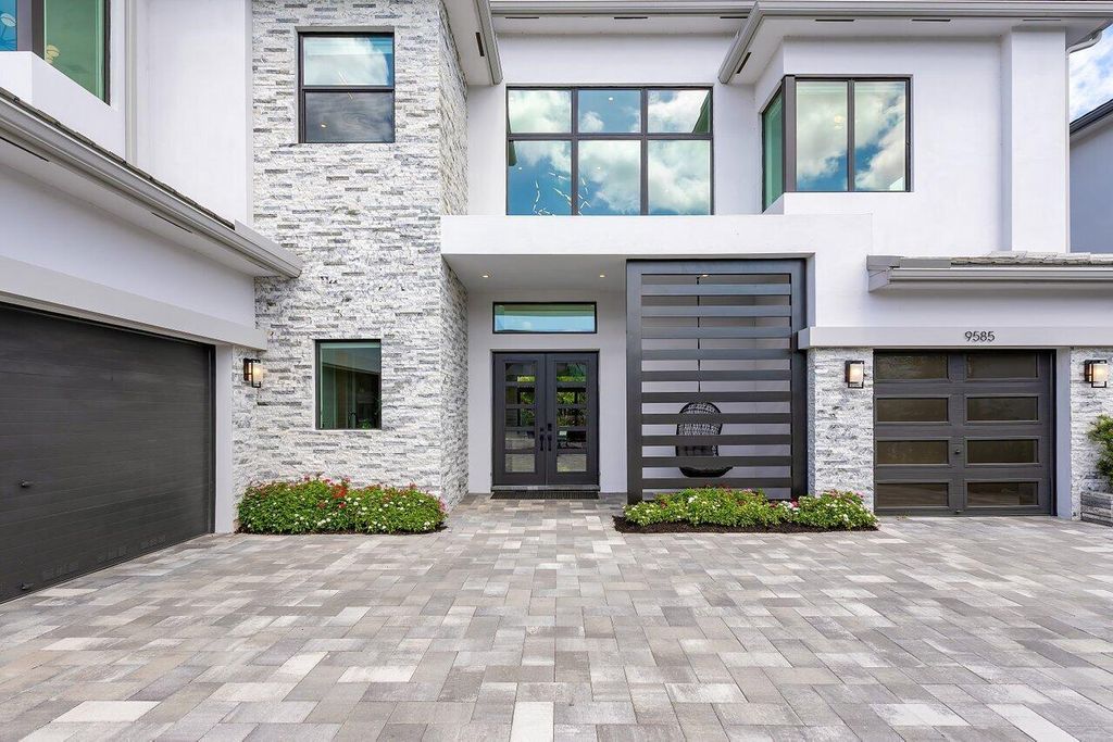 Photo of 9585 Vescovato Way, Boca Raton, FL 33496 (MLS # R11015611)