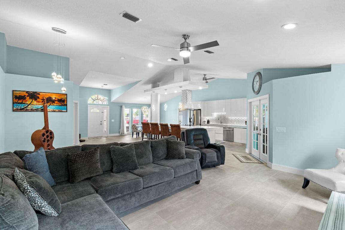 PORT ST LUCIE SECTION 43 - Residential