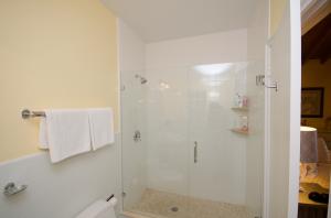 NORTH SHORE TERRACE - Residential