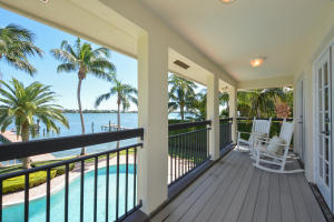 NORTH SHORE TERRACE - Residential