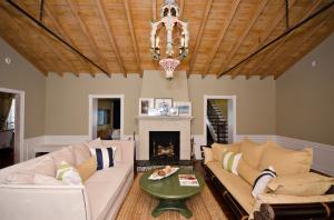 NORTH SHORE TERRACE - Residential