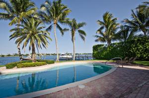 NORTH SHORE TERRACE - Residential