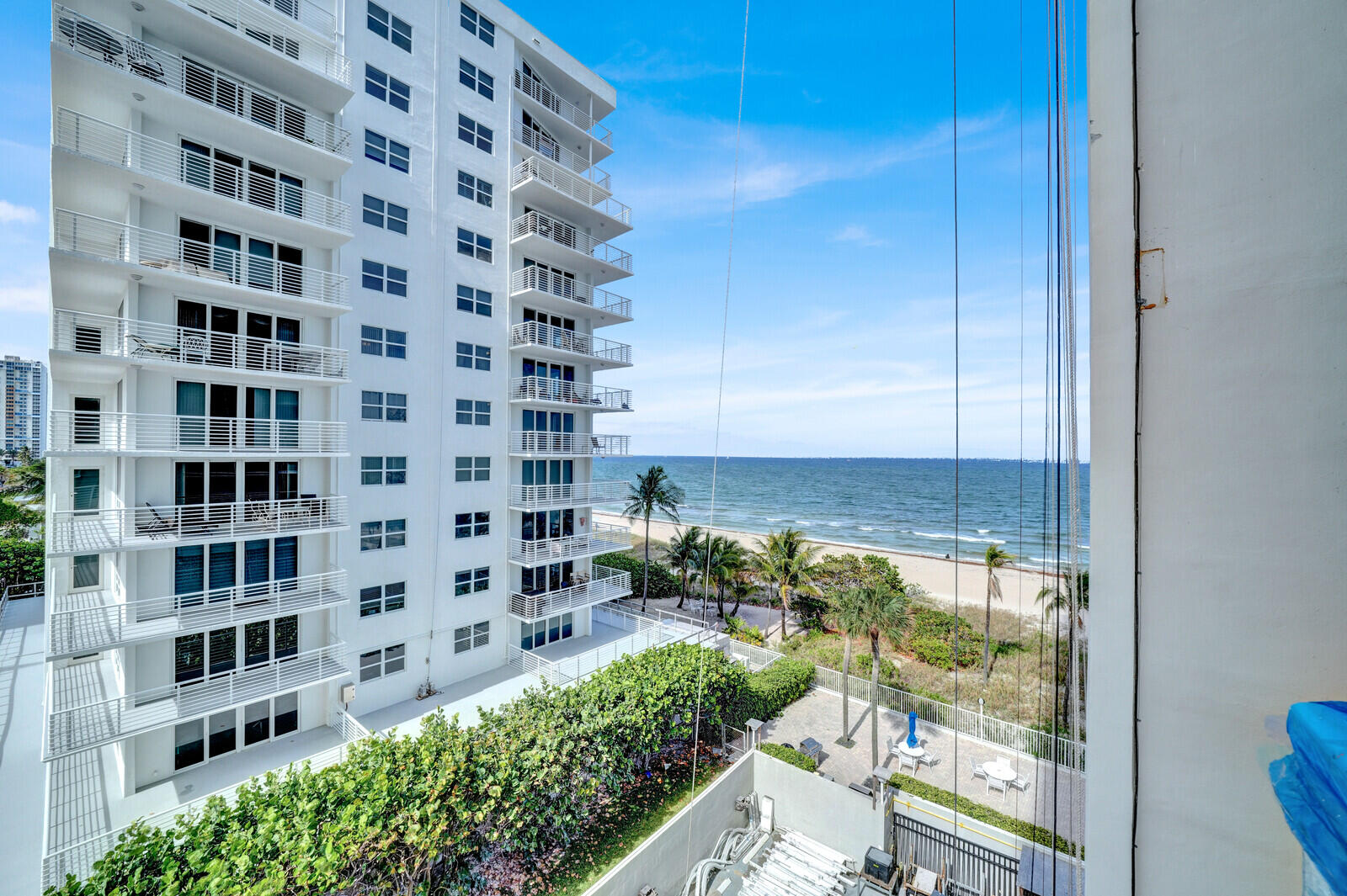 POMPANO ATLANTIS CONDO - Residential