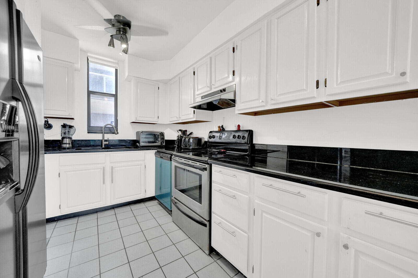 POMPANO ATLANTIS CONDO - Residential