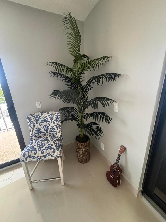 HIDDEN BANYAN CONDO - Residential Lease