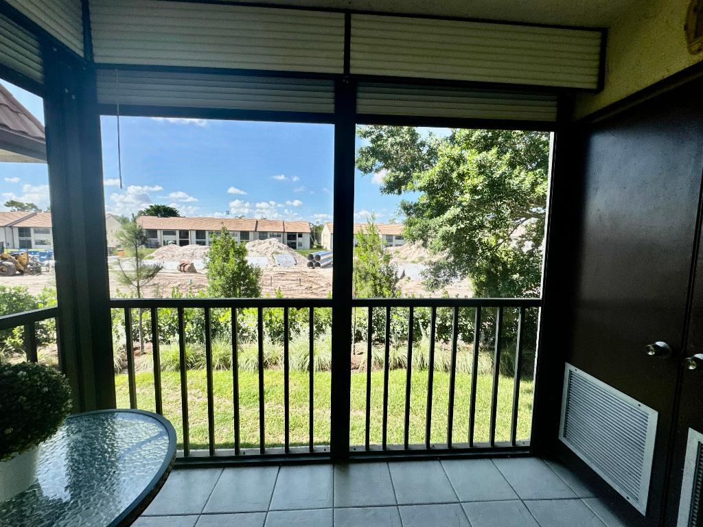 LUCERNE LAKES GOLF COLONY CONDOS 1 THRU 12 AND 14 - Residential