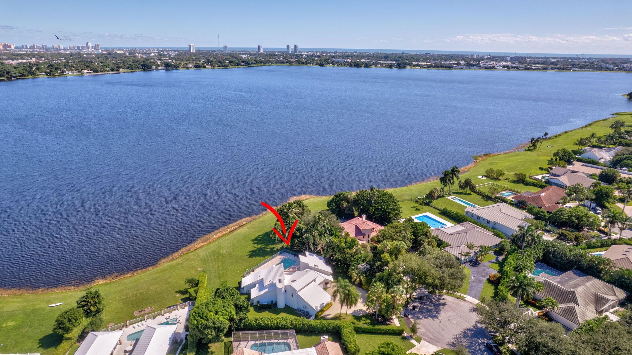 4 Woodbrook Circle
