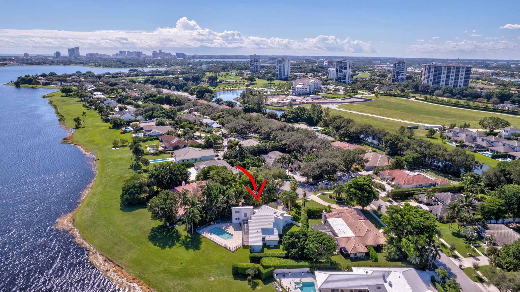 4 Woodbrook Circle