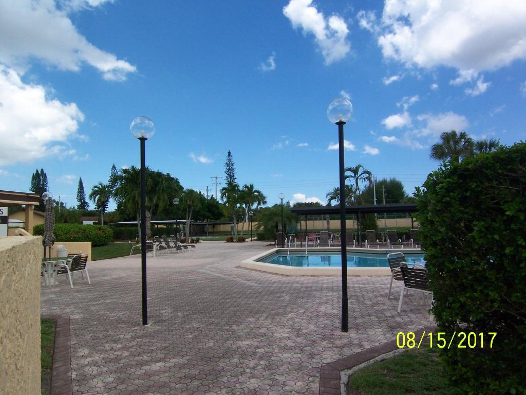 BUTTONWOOD 1 - Residential