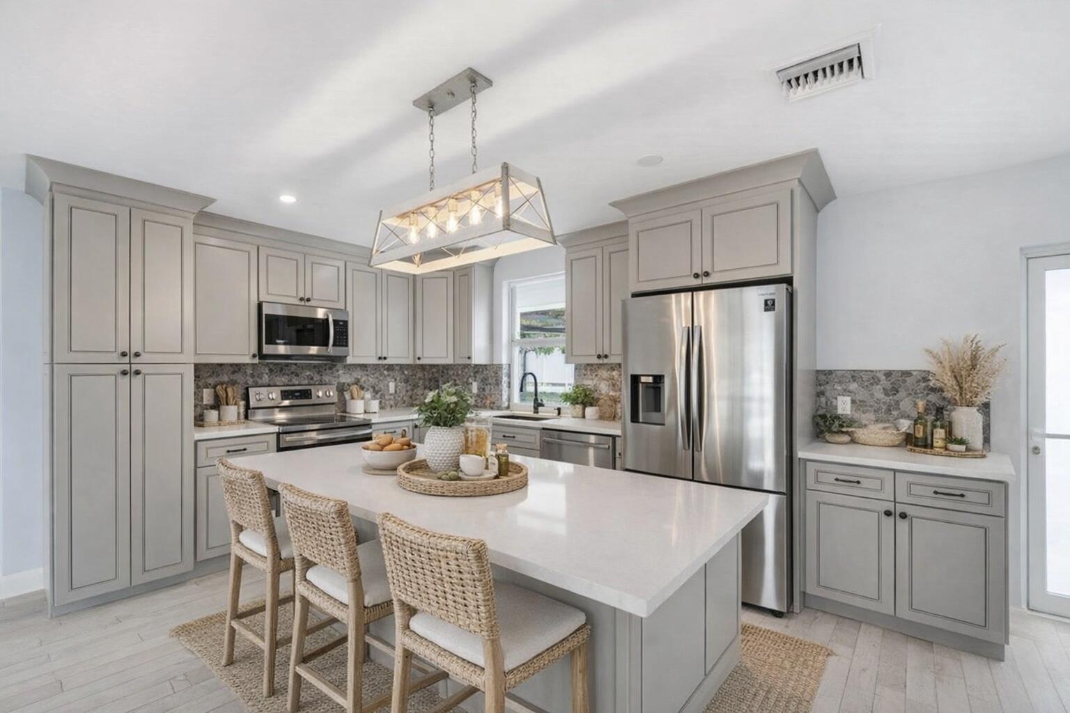 2120 NE 62nd Court, Fort Lauderdale FL 33308