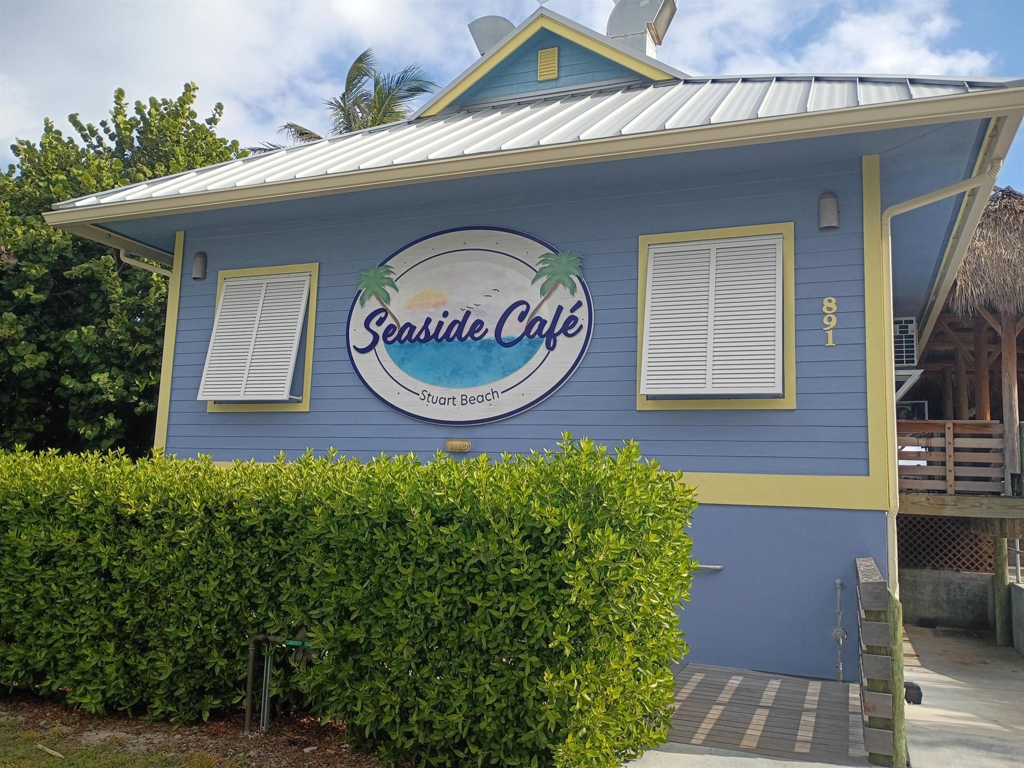 IMPERIAL APARTMENT CONDO - Residential