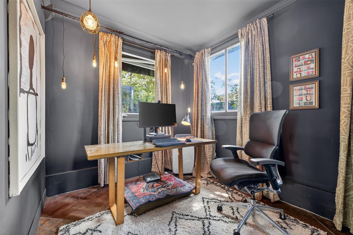 Lloyd Estates 25-47 B - Residential