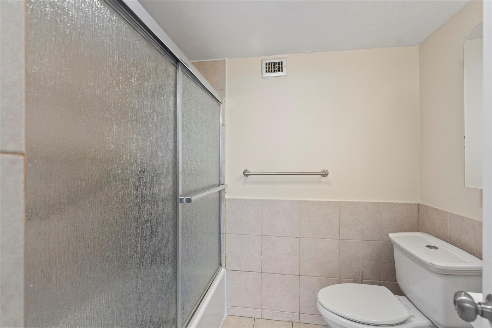 Bayview Towers - Residential