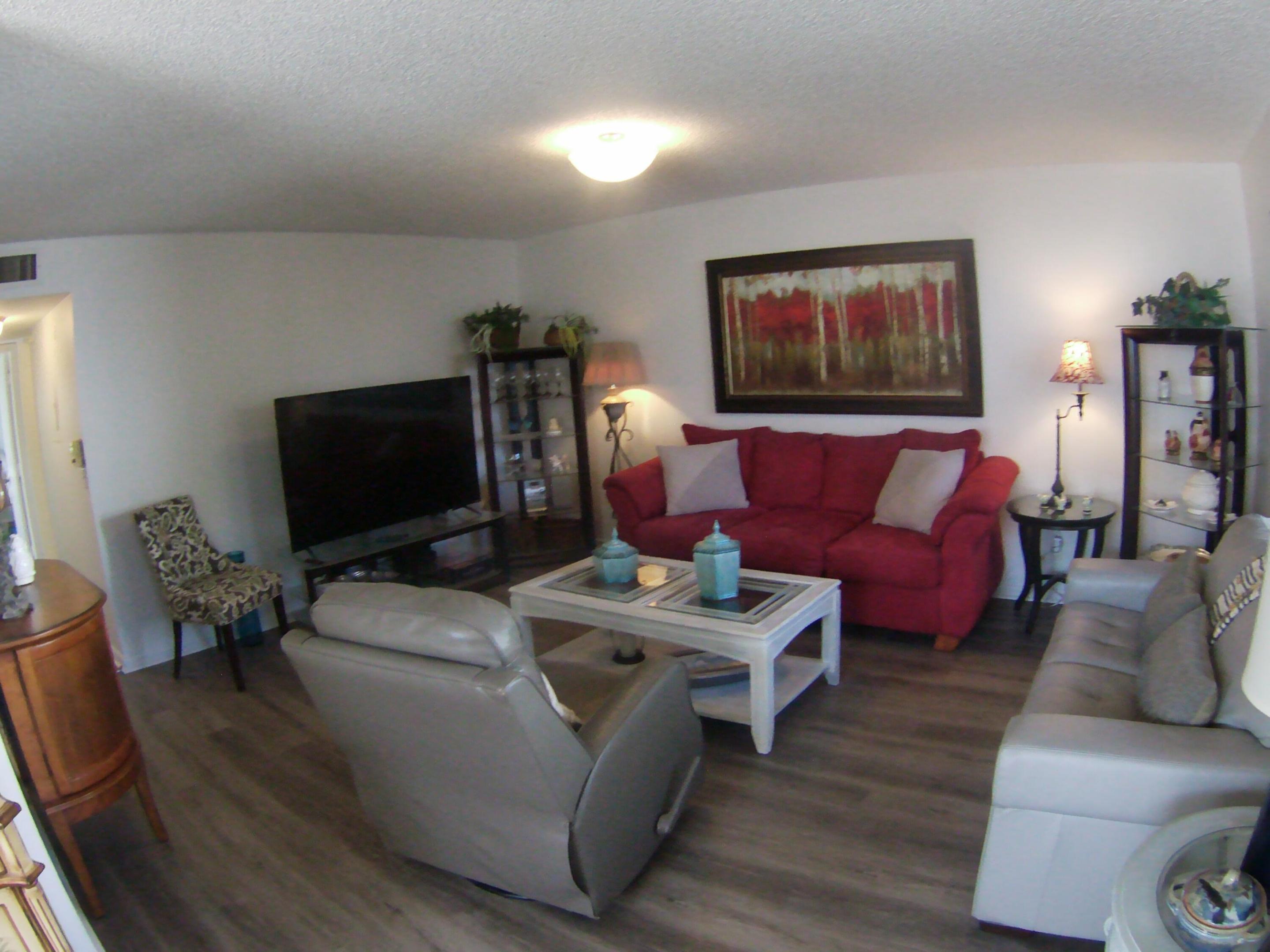 KINGS POINT CAPRI CONDOS - Residential Lease