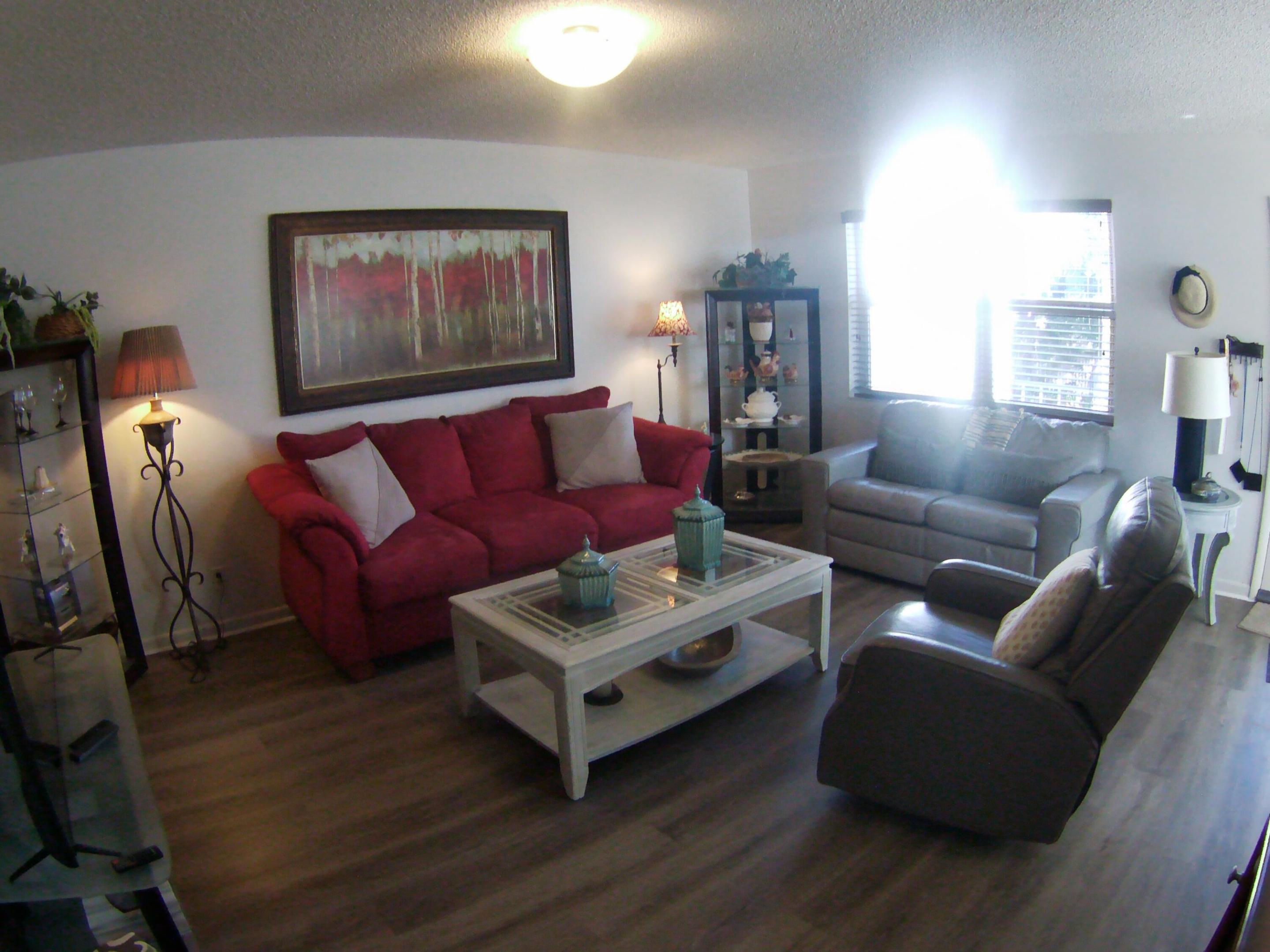 KINGS POINT CAPRI CONDOS - Residential Lease