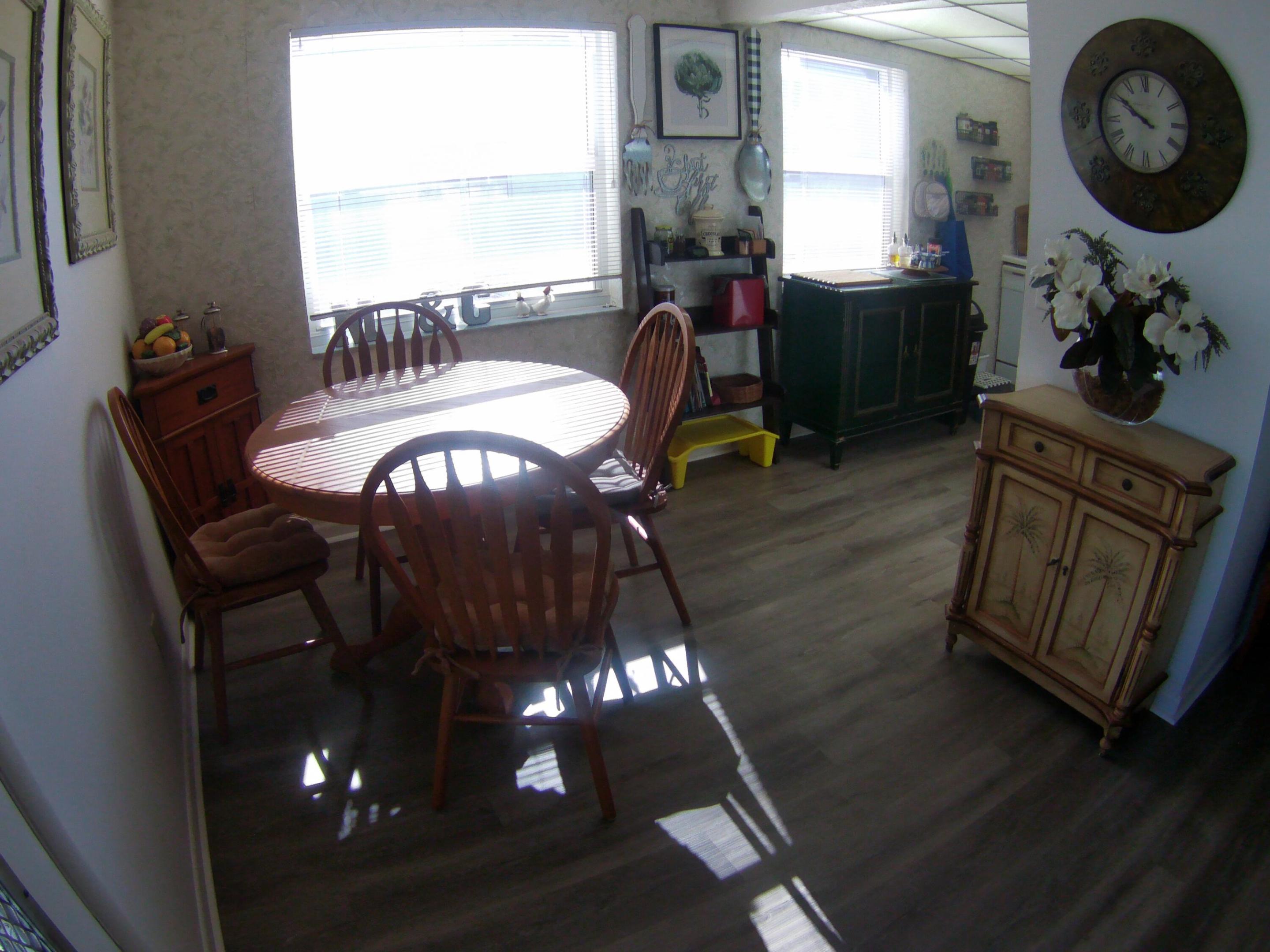 KINGS POINT CAPRI CONDOS - Residential Lease