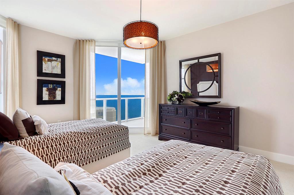 Ritz Carlton Residences - Residential