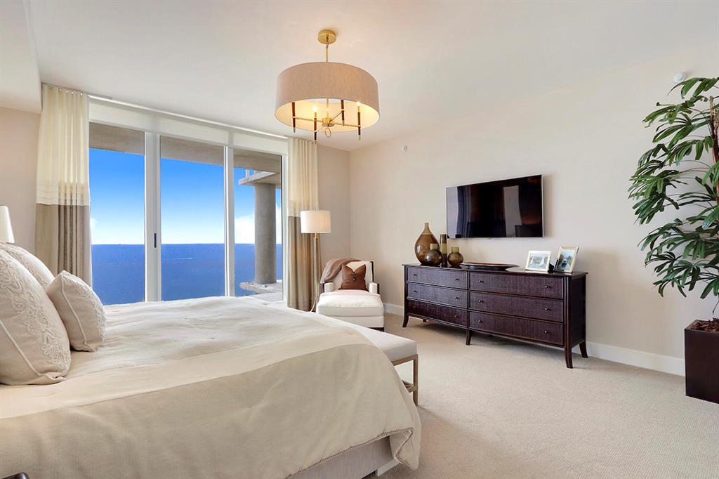 Ritz Carlton Residences - Residential