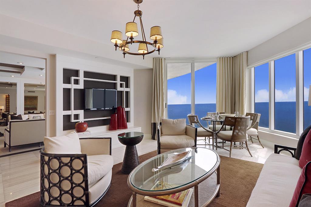 Ritz Carlton Residences - Residential