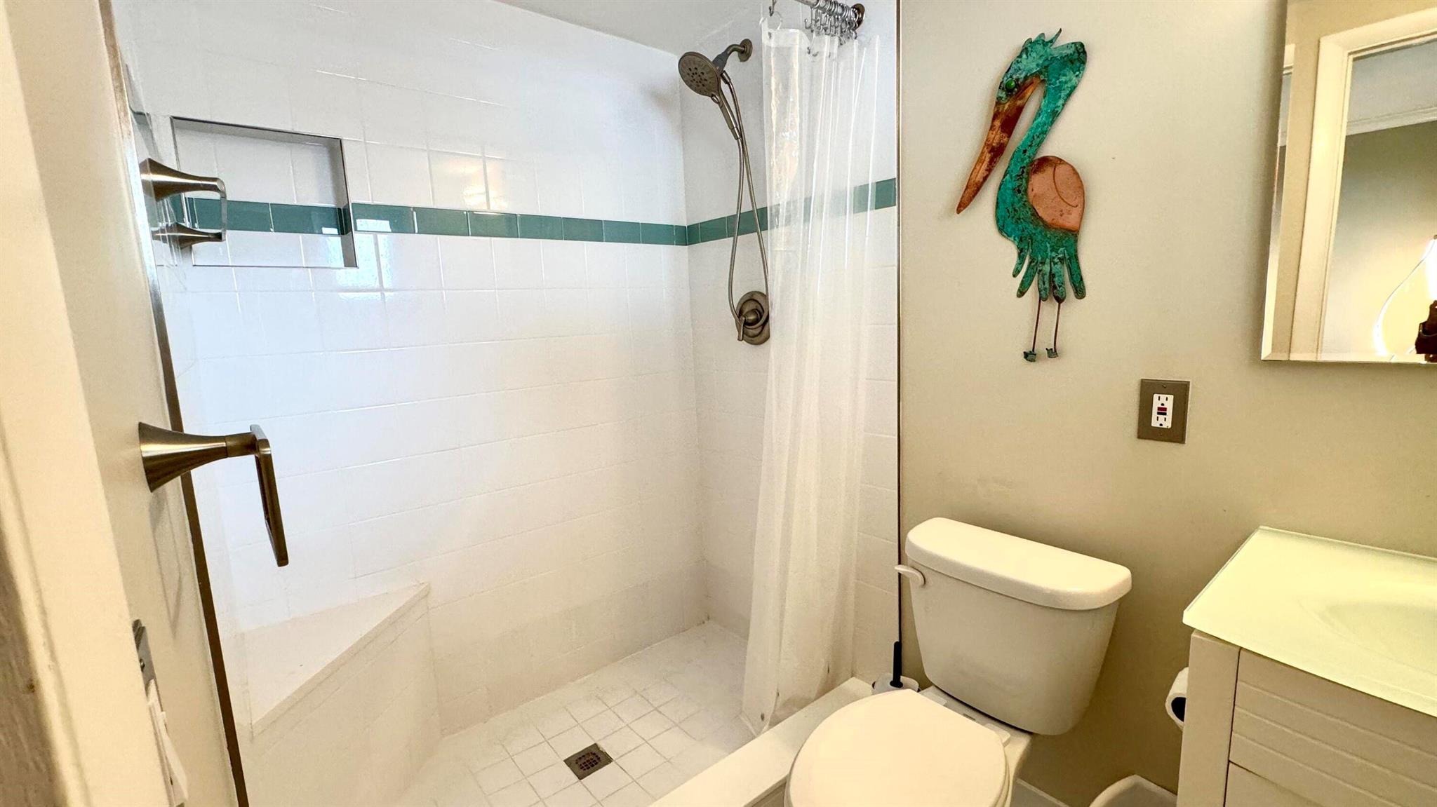 OCEAN PARK MANOR COND - Residential Lease