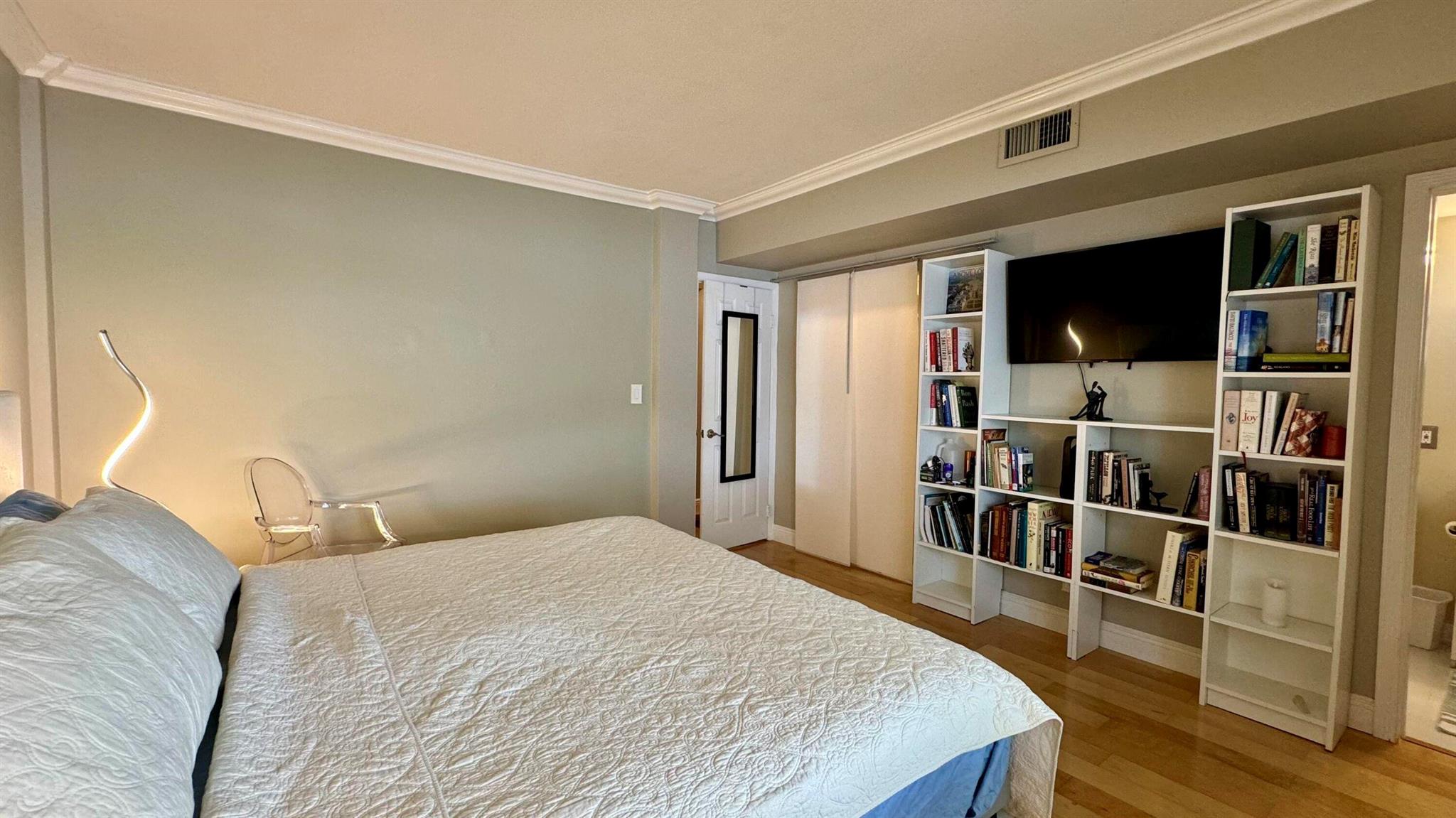 OCEAN PARK MANOR COND - Residential Lease