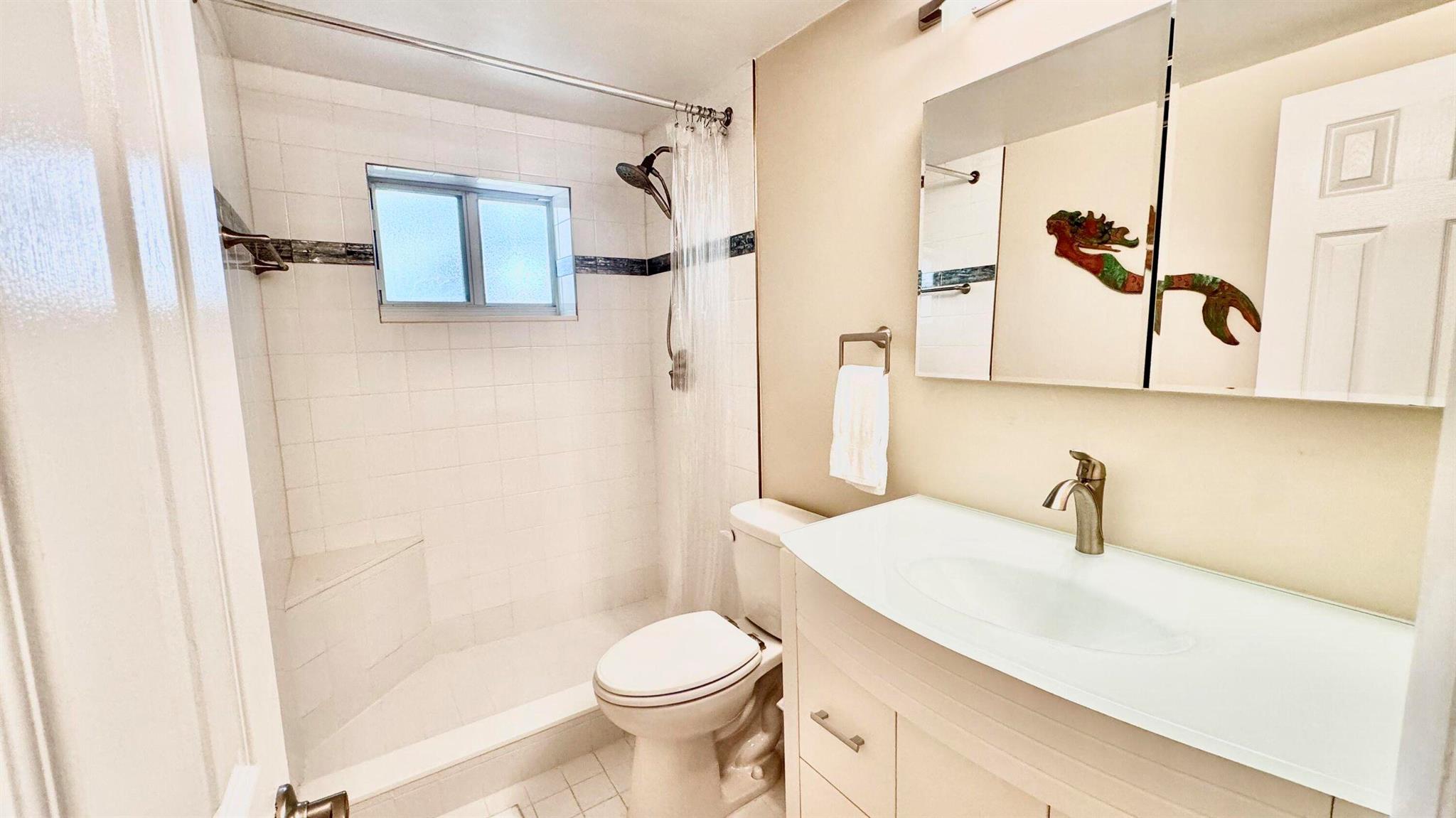 OCEAN PARK MANOR COND - Residential Lease