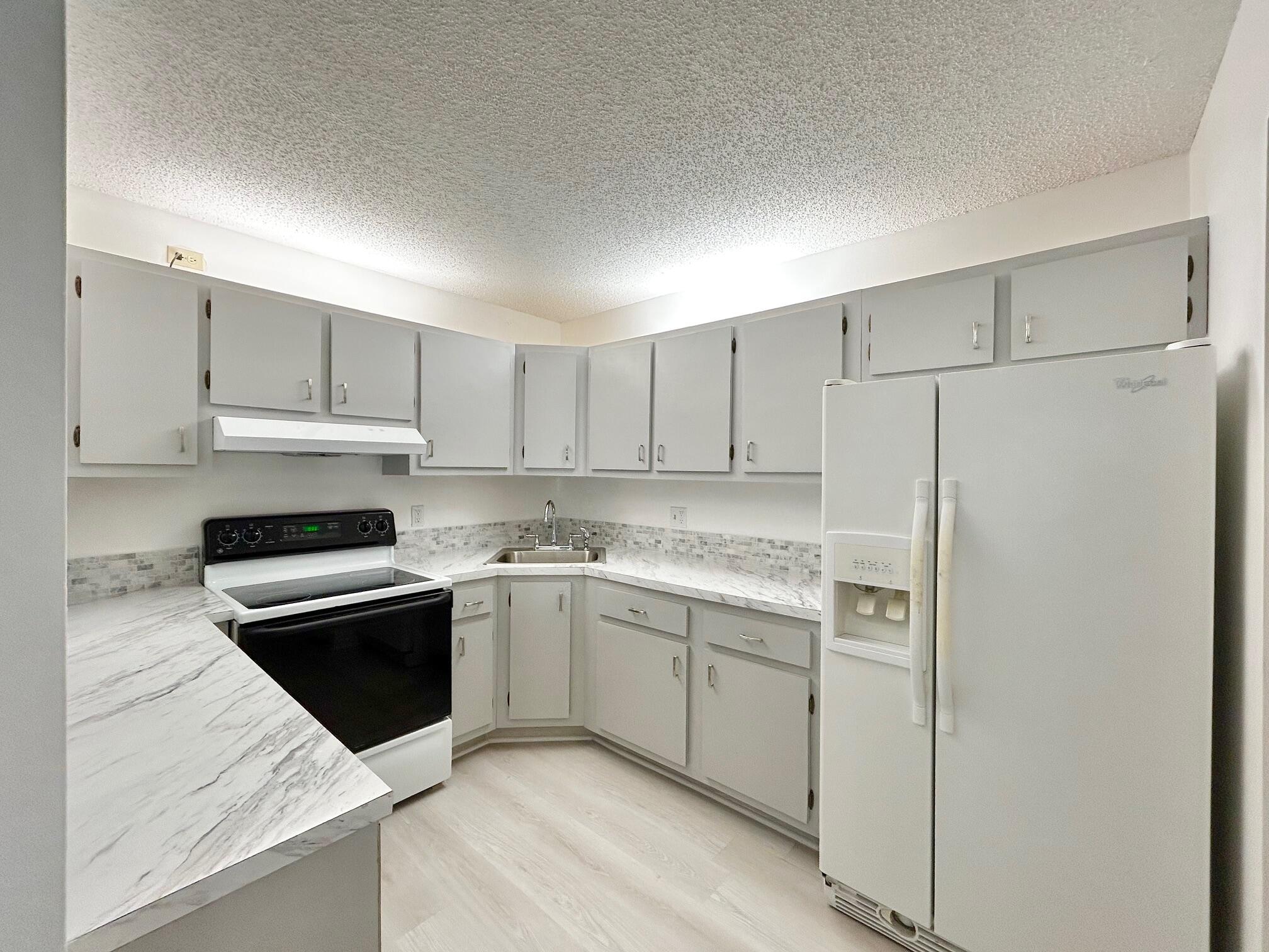 PINE RIDGE SOUTH I CONDO - Residential