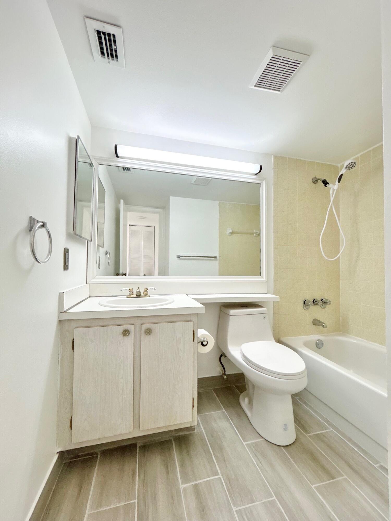 PINE RIDGE SOUTH I CONDO - Residential