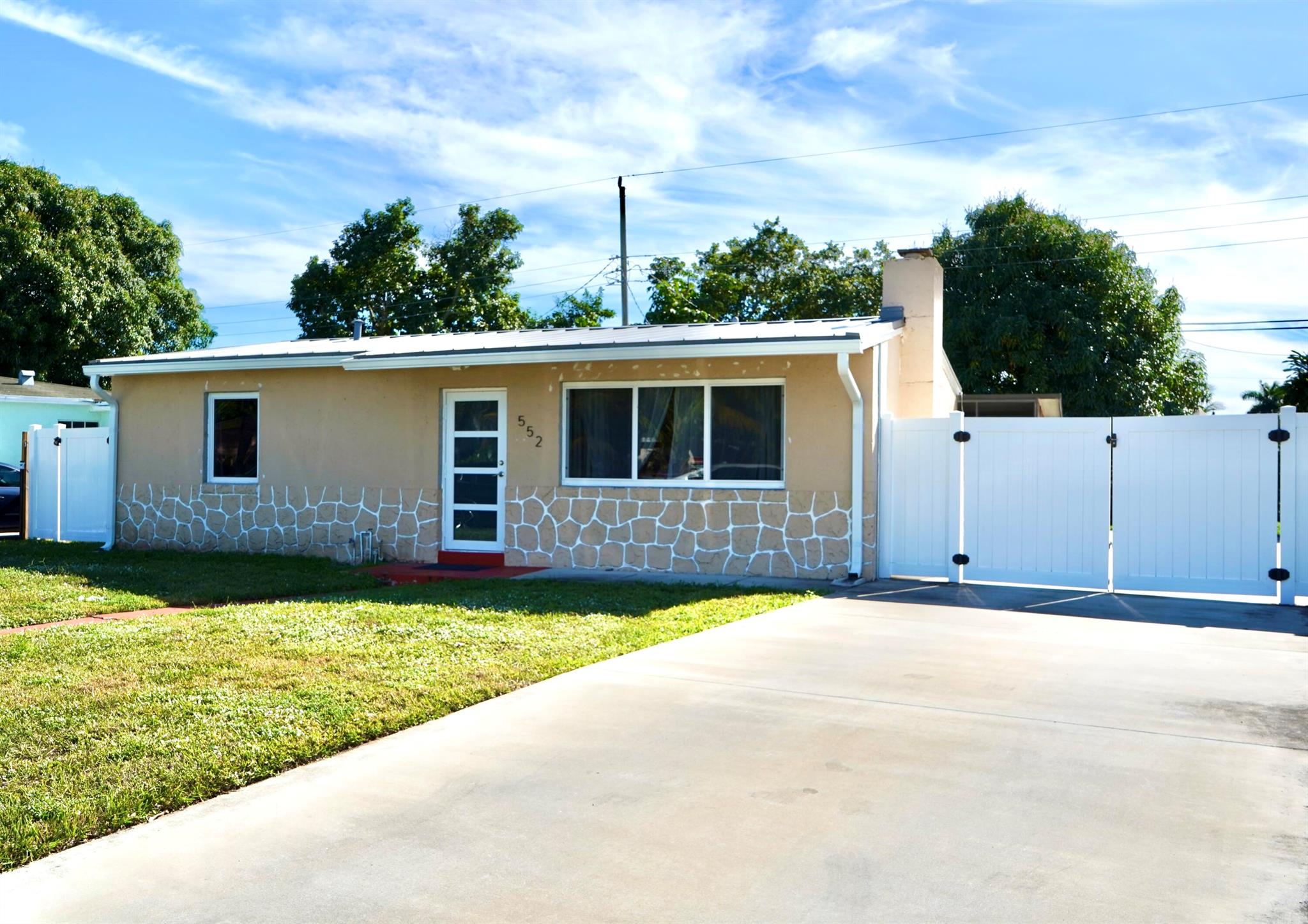 GOLFVIEW HEIGHTS 1 - Residential