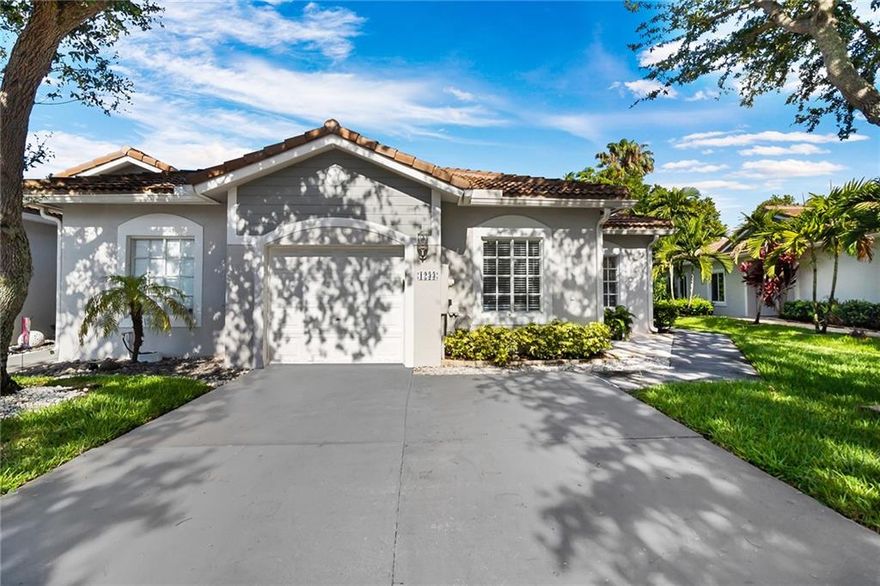 Your dream home awaits! This fully upgraded 3 bed, 2 bath corner villa is decked out in every possible way. In this home you will find white porcelain tile floors, designer glass light fixtures and hi-hats, new blinds on all windows, smooth ceilings and crown molding throughout. Truly one of the nicest kitchens you will find in all of The Waterways - waterfall Quartz countertops, white shaker cabinets, subway tile backsplash and stainless steel appliances. Spacious master suite with walk-in and wall closets, upgraded bathroom with walk-in shower. Roof is 2019, AC 2005 w/Nest thermostat, both sliders leading out to the screened patio are hurricane impact (windows have panel shutters). HOA includes guard gated security, cable, WiFi, and resort style amenities! Washer and dryer do not convey.