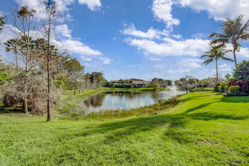 Photo of 12089 Aviles Circle, Palm Beach Gardens, FL 33418 (MLS # R11067429)